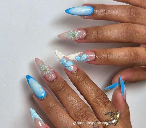 Blue Floral Nail Designs, Acrylic Nails Almond Shape, Turquoise Nails, Floral Nail Designs, Floral Nail, Almond Acrylic Nails, Nails Coffin, Fire Nails, Pretty Acrylic Nails