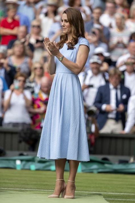 Kate Middleton Wore Aldo Shoes to Wimbledon Kate Middleton Stil, Princess Kate Style, Kate Middleton Style Outfits, Düşes Kate, Herzogin Von Cambridge, Middleton Wedding, Looks Kate Middleton, Kate Middleton Wedding, Kate Middleton Dress