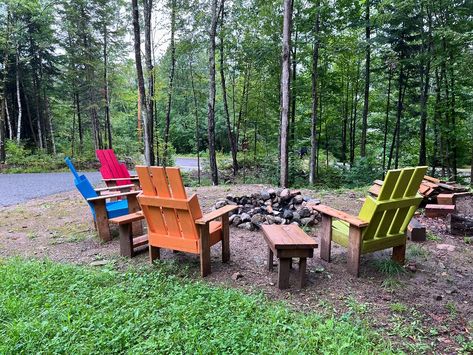 🌲✨ Embrace the Outdoors with Our Handcrafted Muskoka Style Wooden Chair! ✨🌲 Relax in style and comfort with this iconic chair, perfect for your patio, garden, or lakeside retreat. Made from premium quality wood, it’s designed to withstand the elements while adding a rustic charm to your outdoor space. 🪑💚 Whether you’re enjoying a sunny afternoon or cozying up with a book, this chair is your new favorite spot! 👉 Check it out at the link in our bio and bring home the perfect blend of comfort an... Cottage Backyard, Muskoka Chair, Iconic Chairs, Relaxing Outdoors, Sunny Afternoon, Wood Oil, Outdoor Setting, By The Lake, Garden Features