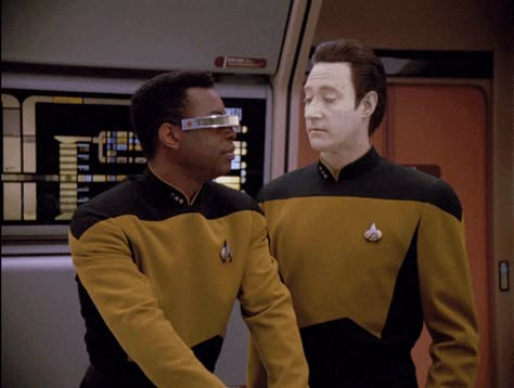 Star Trek Data X Geordi, Brent Spiner, Star Trek Data, Star Trek Tng, Netflix Subscription, Star Trek Funny, Star Trek Series, Star Trek Characters, Starship Enterprise