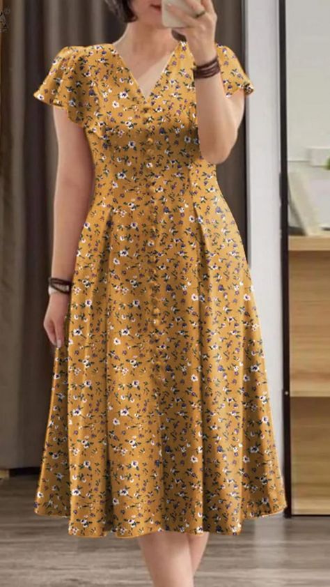 Summer Frock Designs, Bohemian Sundress, Pretty Dresses Casual, Simple Frock Design, Long Frock Designs, Simple Frocks, Casual Frocks, Frock Patterns, Stylish Short Dresses