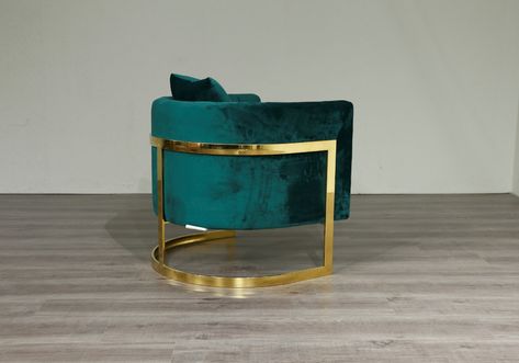 Green Accent Chair, White Accent Chair, Emerald Green Velvet, Couches For Sale, Green Armchair, Verde Smeraldo, Vintage Lounge Chair, Modern Accent Chair, Gold Legs