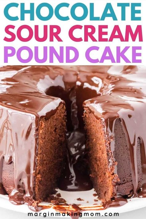 Chocolate Pound Cake Recipe Homemade, Chocolate Pound Cake Recipes, Chocolate Sour Cream Pound Cake Recipe, Chocolate Sour Cream Pound Cake, Chocolate Pound Cake Recipe, Finger Desserts, Pound Cake Recipes Easy, Chocolate Pound Cake, Sour Cream Pound Cake