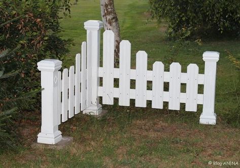 Rock Border, Fence Pickets, Small Fence, Garden Benches, Building A Fence, White Picket Fence, Metal Head, Iron Bed, Top Soil