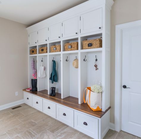 Mudroom cubbies 19.5 wide 3 hookd each basket instead of drawer at bottom with Jon Paul of Superior Renovations LLC. Plus, five ways to save on built-ins. Room Cubby Ideas, Mud Room Cubby Ideas, Mud Room Cubby, Mudroom Shelves, Built In Cubby, Cubby Ideas, Built In Cubbies, Mudroom Cubbies, Foyer Ideas Entryway