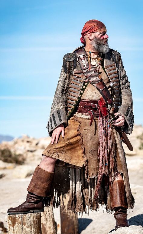 Post Apocalyptic Outfit, Apocalyptic Costume, Pirate Coat, Dystopia Rising, Post Apocalyptic Costume, Wasteland Weekend, Pirate Outfit, Nautical Looks, Pirate Life