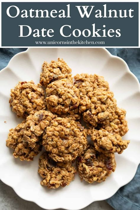 These oatmeal date cookies are easy and unique. With tahini and walnuts, these date cookies have a subtle nutty flavor that complement the sweetness very well. It was just a matter of time until I added dates to my oatmeal cookies, and, of course, I worked tahini and walnuts into the recipe because, well, this combination is a no-brainer. Follow along to learn how I make the best cookies with dates and walnuts, using a handful of pantry staples. Oatmeal Cookies With Dates, Date Cookies Recipes Healthy, Date Walnut Cookies, Date Sweetened Cookies, Date Cookies Healthy, Date Cookies Recipes, Date Oatmeal Cookies, Oatmeal Date Cookies, Cookies With Dates