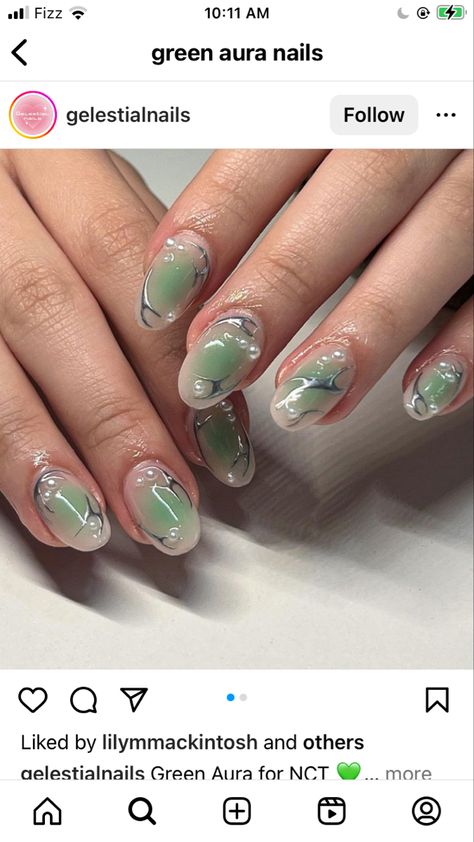 Kawaii Green Nails, Green Nail Inspo Short, Jade Color Nails, Matric Nails, Jade Green Nails Acrylic, Green Nail Design, Green Aura, Jade Nails, Silver Nail Designs