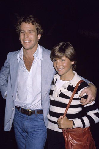 ryan o'neal with his daughter tatum; can you say "Papermoon"? Tatum Oneal, Ryan O Neal, Peyton Place, Tatum O’neal, Celebrity Children, Ryan O'neal, Ali Macgraw, Richard Burton, Famous Kids