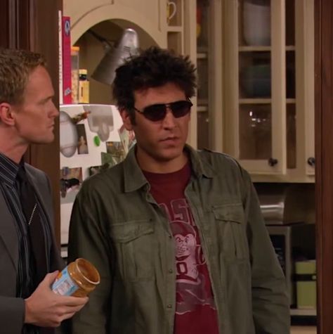 Ted Mosby Outfit, Ted How I Met Your Mother, How I Met Your Mother Icon, Ted Mosby Icon, Ted Mosby Aesthetic, How I Met Your Mother Aesthetic, Himym Ted, Ted Himym, How Met Your Mother