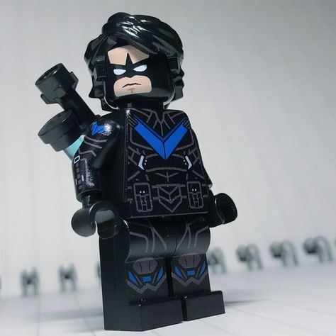 Lego Nightwing, Batman Lego Sets, Lego Batman Minifigures, Lego Justice League, Lego Batman 2, Arkham Series, Iron Man Cartoon, Lego Jedi, Easy Lego Creations