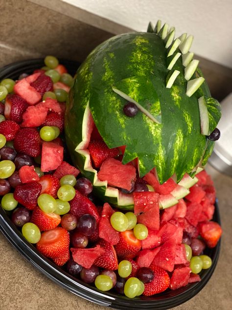 Fruit, fruit tray, dinosaur birthday, watermelon art, kids birthday party Dinosaur Fruit Platter Ideas, Dino Fruit Tray, Dinosaur Fruit Tray, Party Fruit Tray, Fruit Dinosaur, Dinosaur Fruit, Dinosaur Birthday Party Food, Pink Pumpkin Baby Shower, Party Fruit