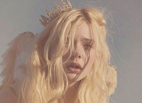 Angel Girl, Angel Aesthetic, Princess Aesthetic, Fete Anime, Elle Fanning, White Aesthetic, Belle Epoque, Vintage Aesthetic, Photo Profil