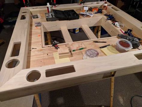 My "Cheap" D&D Table build log - Imgur Gaming Table Diy, Retro Basement, Dnd Room, Dnd Table, Arcade Table, Board Game Room, Game Room Tables, Dnd Crafts, Table Build