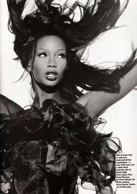 Beverly Peele Black Supermodels, Beverly Peele, Beverly Johnson, 90s Supermodels, Famous Black, Model Inspo, White Photo, Model Life, Beauty Videos