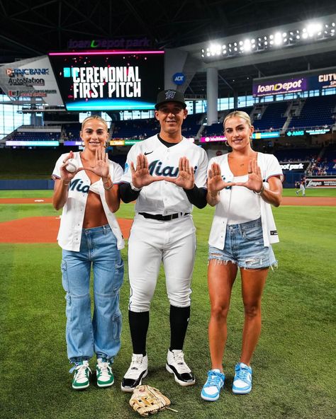 Haley & Hanna Cavinder (@cavindertwins) • Instagram photos and videos Hanna And Haley Cavinder, Hanna Cavinder, Haley Cavinder, Cavinder Twins, Miami Marlins, Twins, Miami, Instagram Photos, Photo And Video