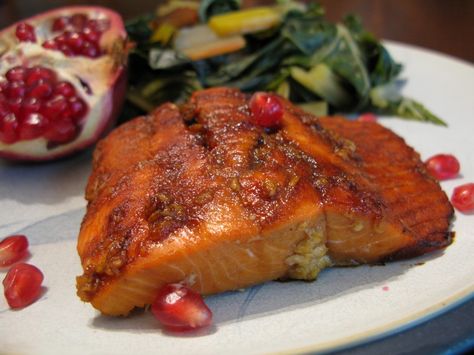 Pomegranate Molasses-Glazed Salmon - The Paleo Mom The Paleo Mom, Paleo Fish, Paleo Mom, Autoimmune Paleo Recipes, Paleo Main Dishes, Broiled Salmon, Pomegranate Molasses, Primal Recipes, Paleo Lunch