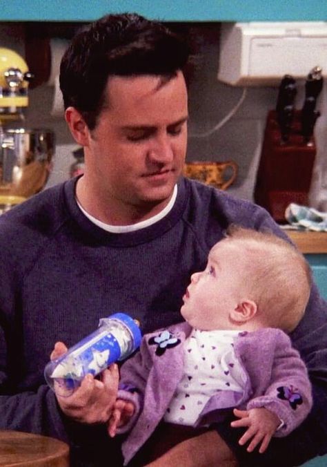 Chandler & Emma By: sam Matthew Perry Friends, Beautiful Tuesday, Chandler Friends, Retail Robin, Friends Best Moments, Anne Taintor, Friends Scenes, Friend Jokes, Friends Episodes