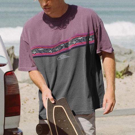 Surf Guys, Mens Surfer Style, Surfing Clothes, Surf Style Men, Surf T Shirts, Surfer Style, Vintage Surf, Surf Tshirt, Guys Clothing Styles