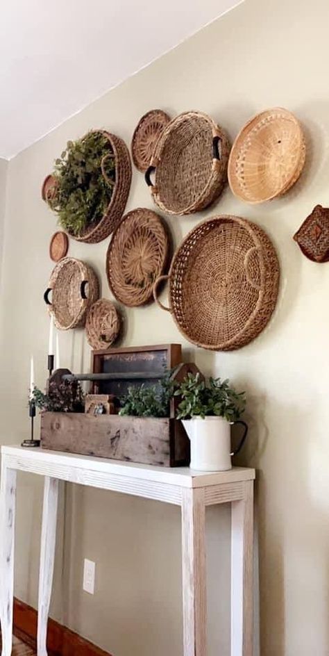 Baskets Wall Decor Ideas, Boho Basket Wall Decor Ideas, Basket Accent Wall, Farmhouse Basket Wall Decor Ideas, Boho Farmhouse Living Room Wall Decor, Boho Wall Living Room, Decorating Walls With Baskets, Basket Wall With Picture, Baskets On Wall Decor Farmhouse Style