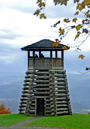 Droop Mountain Battlefield State Park look out tower Pocahontas County, West Virginia. [This is a BEAUTIFUL place. Amazing scenery & rich in history.] Fire Lookout, Almost Heaven West Virginia, Lookout Tower, Tower House, Virginia Homes, Cheap Flight Tickets, Country Roads Take Me Home, Wooden Structure, Fairy Queen