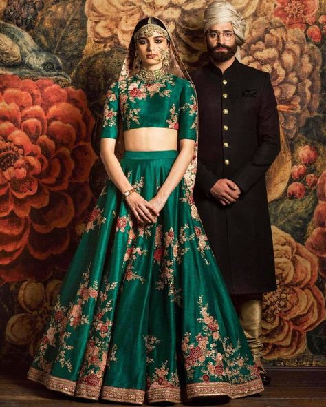 Best site to plan a modern Indian wedding, WedMeGood covers real weddings, genuine reviews and best vendors | candid photographers, Make-up artists, Designers etc भारतीय दुल्हन संबंध�ी, भारतीय इतिहास, Sabyasachi Collection, डिजाइनर कपड़े, Skirt Crop Top, Gold Lehenga, Sabyasachi Lehenga, Floral Lehenga, Designer Bridal Lehenga