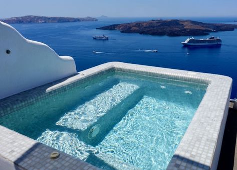 Things to Know Before Booking an All Inclusive Hotel or Resort in Santorini, Greece. Santorini Hotels, Santorini Travel, Inclusive Resorts, Santorini Greece, All Inclusive Resorts, Travel Advice, Things To Know, 50th Birthday, All Inclusive