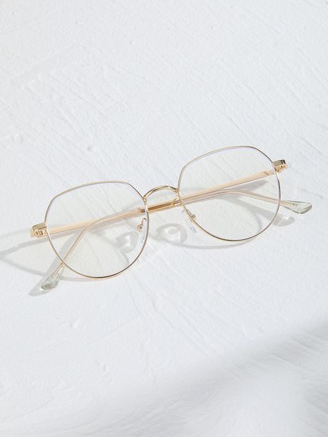 Specs For Girls, Eyeglasses Men Fashion, Specs Frames Women, Clear Glasses Frames Women, Gold Frame Glasses, Gold Glasses Frames, Cute Glasses Frames, Classy Glasses, Glasses Frames Trendy