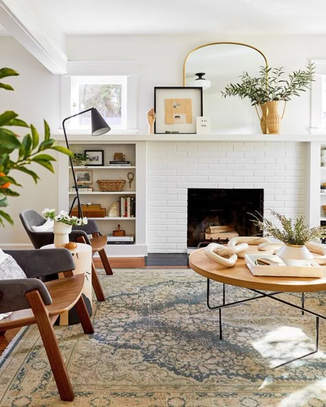 27 DIY Brick Fireplace Makeovers for a Fresh and Updated Look White Brick Fireplace, Clad Home, Narrow Living Room, Trendy Living Rooms, Mid Century Modern Living, Mid Century Modern Living Room, White Brick, Fireplace Makeover, Brick Fireplace