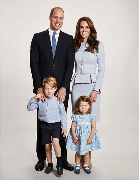 The Royal Family, Duke And Duchess, Prince William, Duchess Of Cambridge, Cambridge, Royal Family, Christmas Card, Prince, Christmas Cards