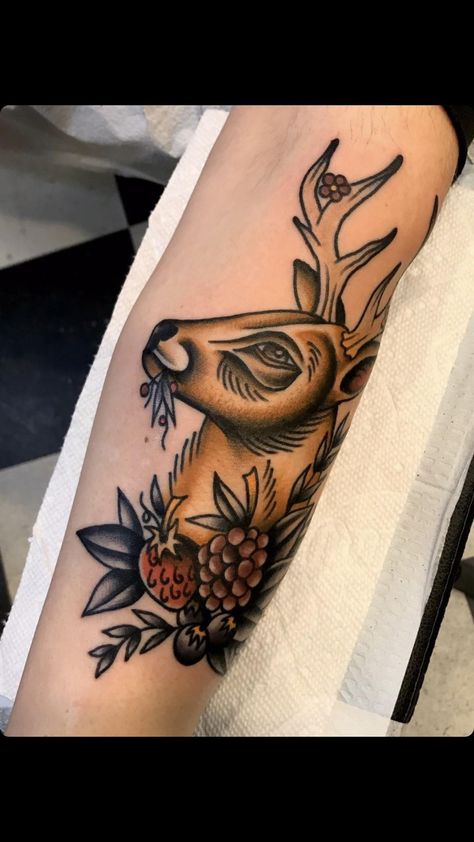 Traditional deer tattoo done by René at Ideal Americana in Worcester MA Old School Deer Tattoo, Traditional Buck Tattoo, American Traditional Nature Tattoo, Traditional Deer Tattoo, Buck Tattoo, Tattoo Deer, Deer Tattoos, Elk Tattoo, Deer Skull Tattoos