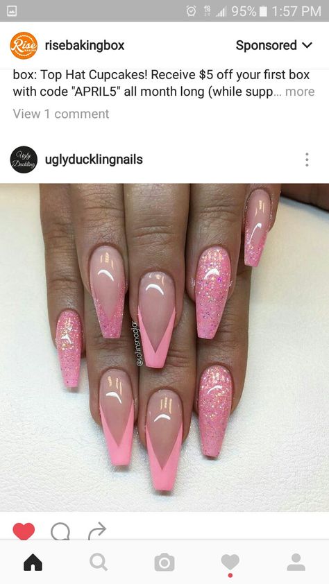 Pink, glitter, nails 😍😙 Barbie Pink Nails, Elegant Touch Nails, Pink Glitter Nails, Bride Nails, Nail Designs Glitter, Cool Nail Art, Girls Makeup, Nails Nailart, Black Nails