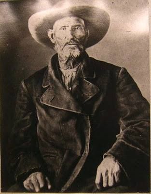 Frontiersman Jim Bridger Led Others Through the West, Retired to South KC Jim Bridger, Old West Photos, Mountain Men, The Oregon Trail, Wilde Westen, Into The West, American Frontier, John Charles, The Lone Ranger