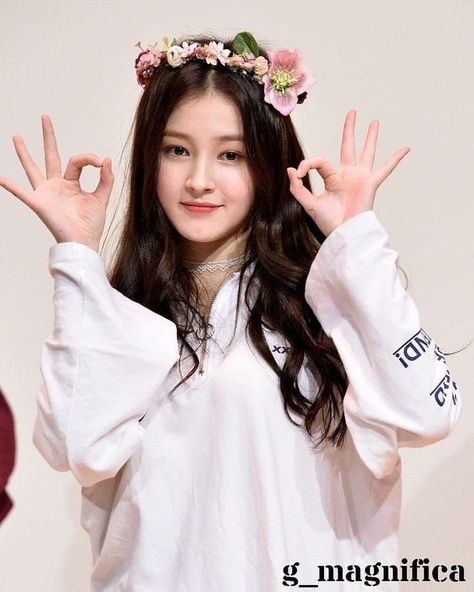 White Aesthetics, Momoland Nancy, Nancy Jewel, Nancy Jewel Mcdonie, Nancy Momoland, Couple Songs, Korean Model, Korean Celebrities, Kpop Girl Groups