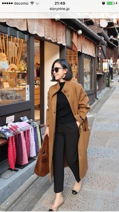 Classic Style Outfits, Paris Mode, Looks Street Style, Coat Outfits, Mode Inspo, Casual Work Outfits, Looks Chic, 가을 패션, Work Outfits Women