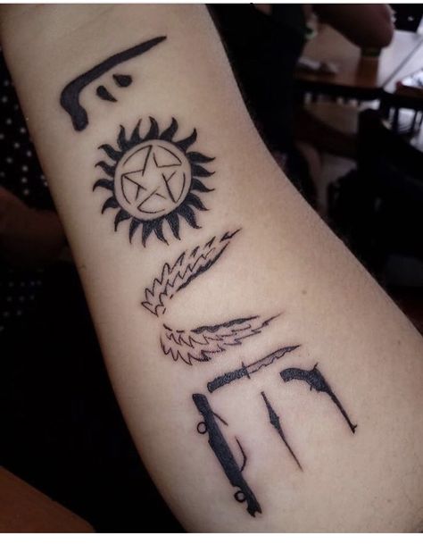 Dream tattoo Spn Tattoo, Supernatural Tattoo, Fan Tattoo, Tattoo Henna, Supernatural Memes, Supernatural Dean, Odaiba, Supernatural Fans, Dream Tattoos