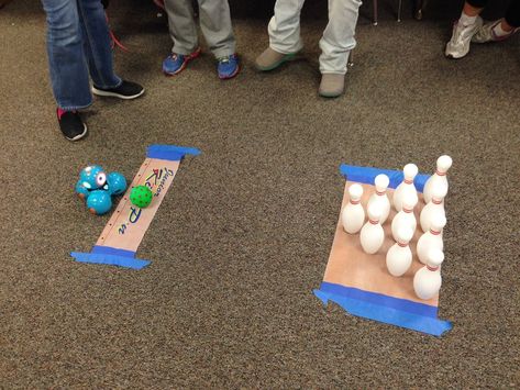 Dash Robot Lessons, Dash Robot Activities, Subtraction Bowling, Dash And Dot Robots, Bee Bot Activities, Bee Bots, Dash Robot, Elementary Computer Lab, Dot And Dash