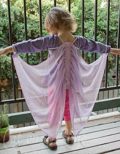 fairy wings Fairies Wings, Moth Costume, Fairy Costume For Girl, Wings Tutorial, Fairy Costume Diy, Kid Dress, Diy Wings, Kids Dress Up, Diy Fairy