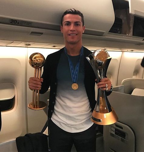 Good morning Ronaldo Style, Kardashian Kylie Jenner, Portugal National Team, Cristiano Ronaldo Portugal, Cr7 Wallpapers, Cr7 Jr, Football Trophies, Cristiano Ronaldo Junior, Ronaldo Junior