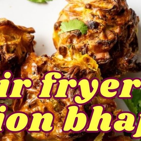 Jess & Dan | Vegan Punks® | Vegan Recipes on Instagram: "🧅 AIR FRYER ONION BHAJIS! Follow @vegan_punks for more of the good stuff and grab the recipe below 👇 This one is for our air fryer gang! We’ve gone and made a healthier, tastier and easier onion bhaji without deep frying and then serving them in a creamy korma! Honestly, this is next level good! 📋 INGREDIENTS: 2 large onions (~400g) 0.5 tsp salt 2 tsp garlic 1 tsp ginger 1 green chilli 0.25 tsp cumin seeds 0.25 tsp black mustard seeds 0.25 tsp fenugreek seeds 0.25 tsp fennel seeds 0.25 tsp nigella seeds 0.25 tsp turmeric 1.5 tbsp chopped coriander 1 tbsp oil 1 cup chickpea flour 👩‍🍳 INSTRUCTIONS: 1. Slice the onions, throw them in a bowl with the salt and set them aside for at least 30 minutes. 2. After the 30 minutes, get your Air Fryer Onion Bhaji Recipe, Onion Bhaji Recipes, Onion Bhajis, Onion Bhaji, Black Mustard Seeds, Nigella Seeds, Cumin Seeds, Deep Frying, Mustard Seeds