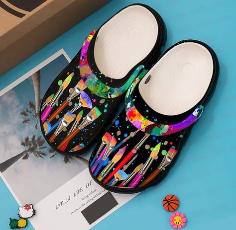 Crocs Painting Ideas, Bling Crocs, Crocband Clog, Painting Brushes, Crocs Clog, Crocs Crocband, Clog Shoes, Clogs Shoes, Water Shoes