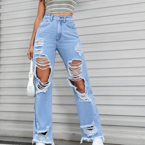 Light Wash Ripped Jeans, Petite Length Cute Baggy Ripped Jeans, Cute Jeans For Women, Baggy Jeans Ripped, Boyfriend Jeans Outfit Summer, Monster Cosplay, Ripped Baggy Jeans, Baggy Ripped Jeans, Light Blue Ripped Jeans, Girls Ripped Jeans