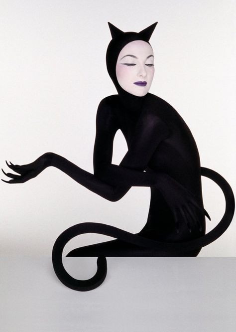 Design Serge Lutens, October 1995, From the book "Serge Lutens", published by Assouline in 1998. #photography Serge Lutens Makeup, Perfume Art, Serge Lutens, Cat Pose, French Photographers, Catwoman, Surrealism, Feline, Photo Art