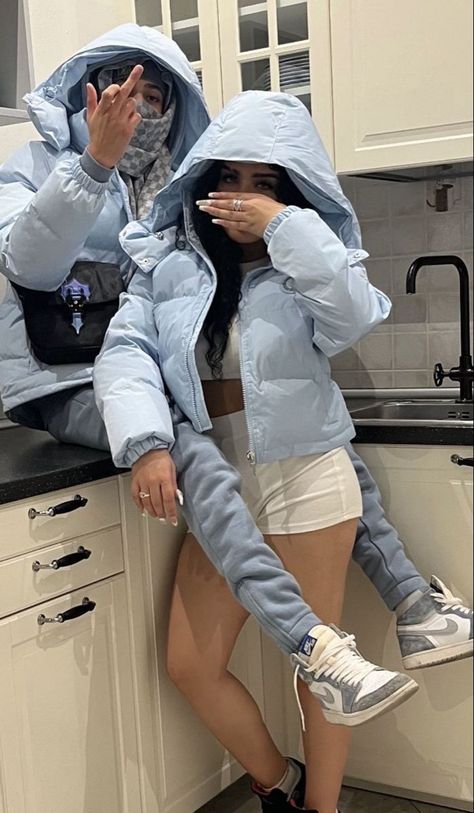 Matching Clothes For Couples, Cute Couple Outfits Swag, Clothes For Couples, Couple Fits, Cute Nike Outfits, Matching Clothes, Cute Couple Outfits, Urban Fashion Women, Cute Relationship Photos