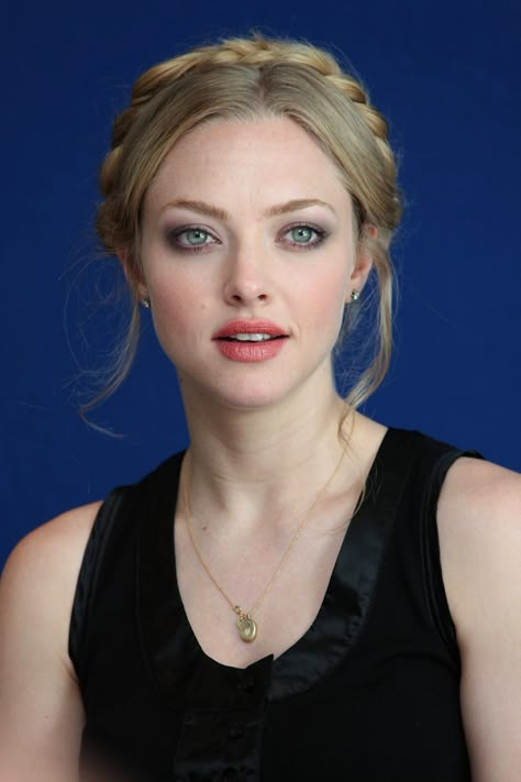 Amanda Seyfried - Beautiful Makeup Amanda Seyfried Hair, Allentown Pennsylvania, Braut Make-up, Actrices Hollywood, Amanda Seyfried, Keira Knightley, Gal Gadot, Beautiful Makeup, Beautiful Eyes