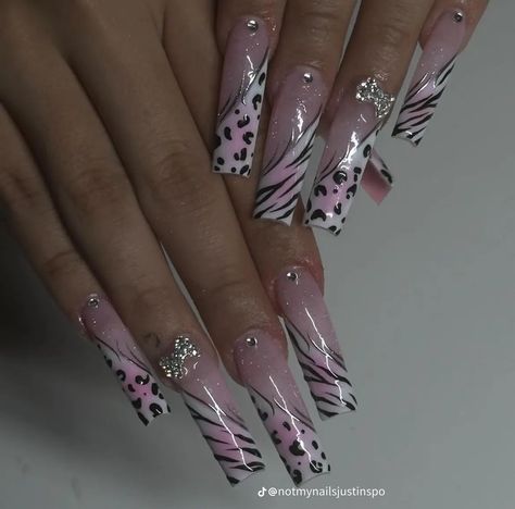 90s Style Nails, Trashy Nails, 90s Nails, Zebra Nails, Hippie Nails, Punk Nails, Print Nails, Pretty Gel Nails, Really Cute Nails