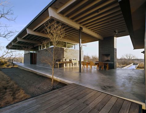 Steel Beam House, Dream Terrace, Ranch Retreat, Residence Exterior, Beam House, Ranch Ideas, Post And Beam Home, Texas Ranch, Roof Structure