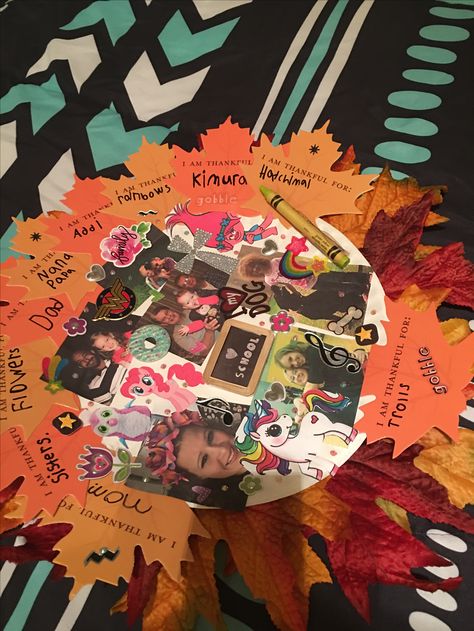 1st grade thankful plate project Thankful Plate Projects For Kids, Thankful Projects For Kids, Thankful Projects, 100 Day Of School Project, Glue Craft, Thanksgiving School, Kids Plates, Thanksgiving Preschool, Home Activities