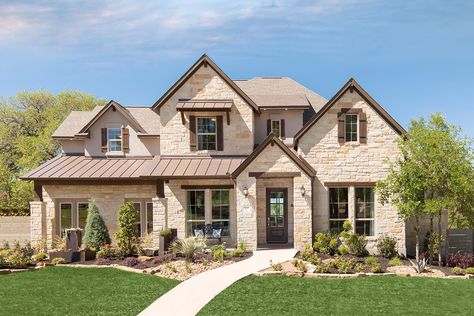 The perfect color scheme. Light stone and stucco, brown trim and shutters. Brown roof. Stucco And Brick Exterior, Texas Country Homes, Outside House Decor, Stucco And Stone Exterior, Cottage Core Bloxburg House, Austin Stone, Coventry Homes, Tennessee House, Stone Exterior Houses