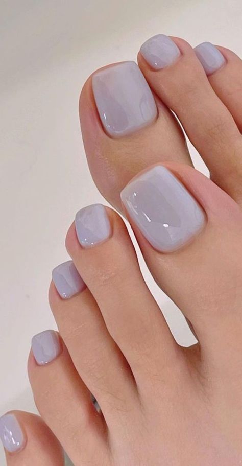 Pedicure Photography, Pedicure Elegante, Unusual Nail Designs, Cartoons Movies, Feet Nail Design, Pedicure Colors, Gel Toe Nails, Toe Nail Color, Hello Nails